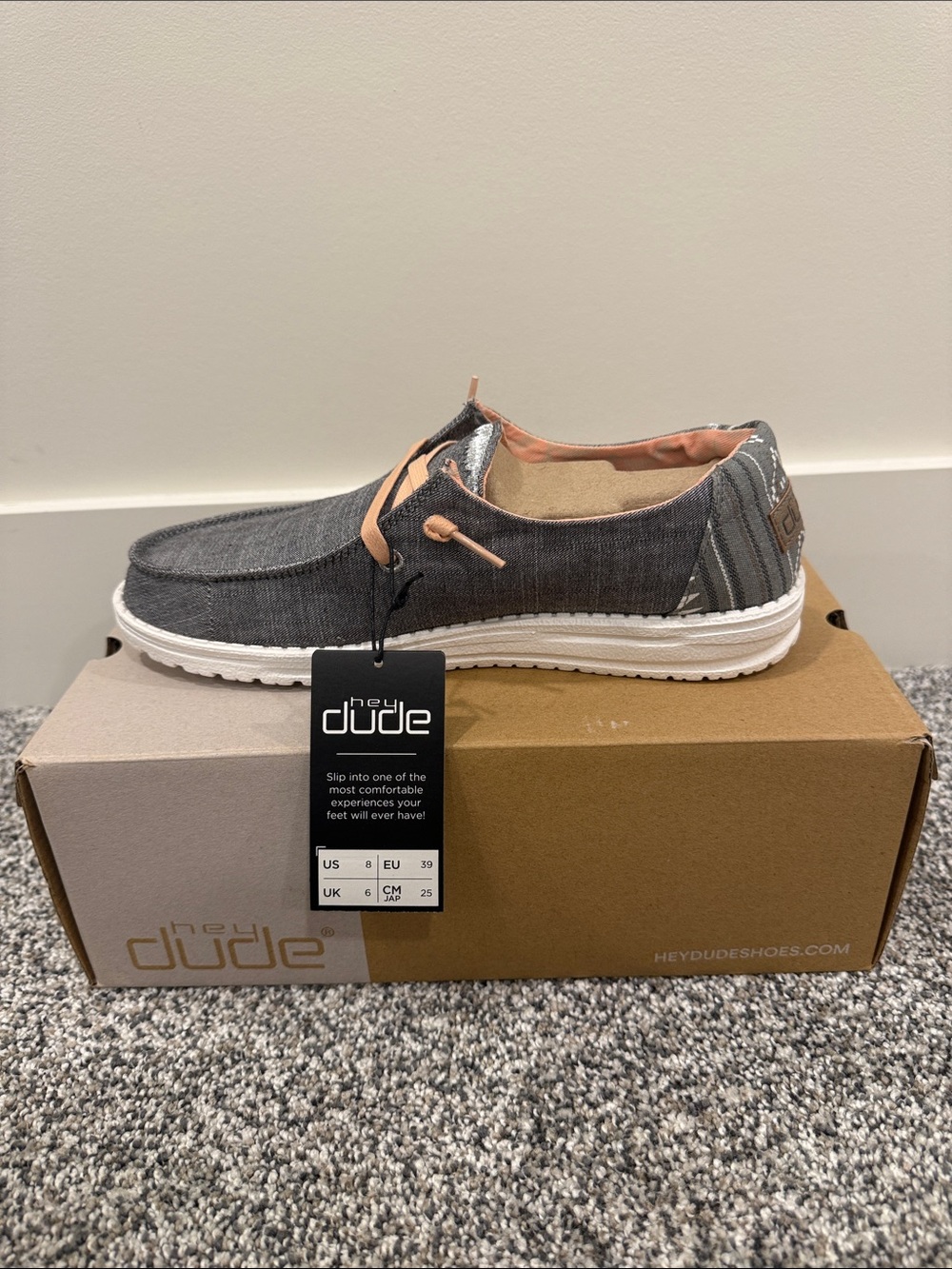 NWT Hey Dude Women’s Size 8 Boho Wendy Grey Slip-On Casual Aztec